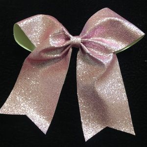 Girl hair bow